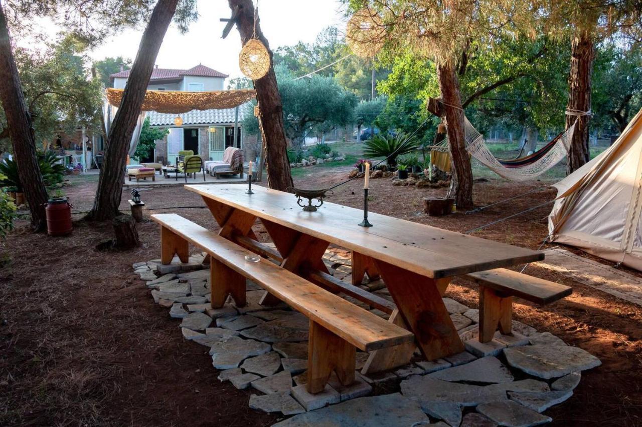 Glamping At A Lovely Tent In Skiaxtro- Marathopoli Villa Buitenkant foto