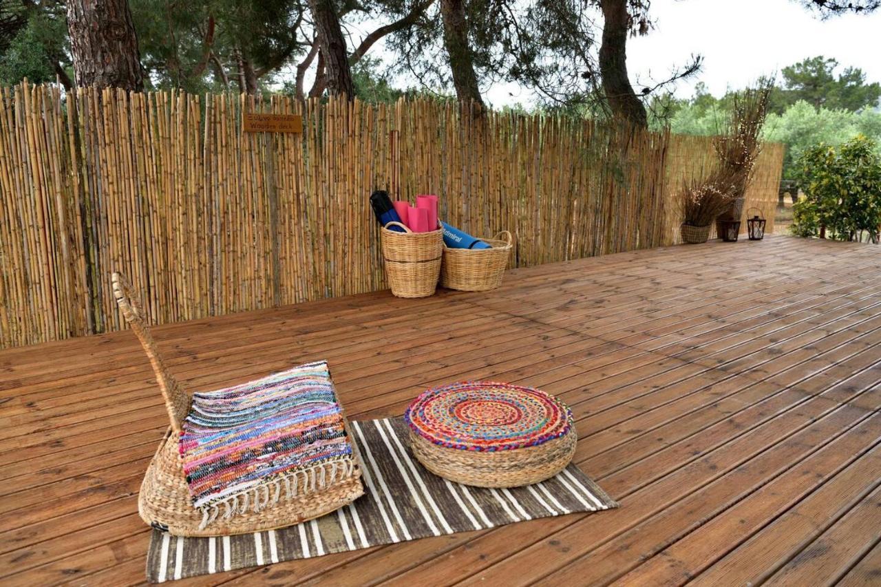 Glamping At A Lovely Tent In Skiaxtro- Marathopoli Villa Buitenkant foto